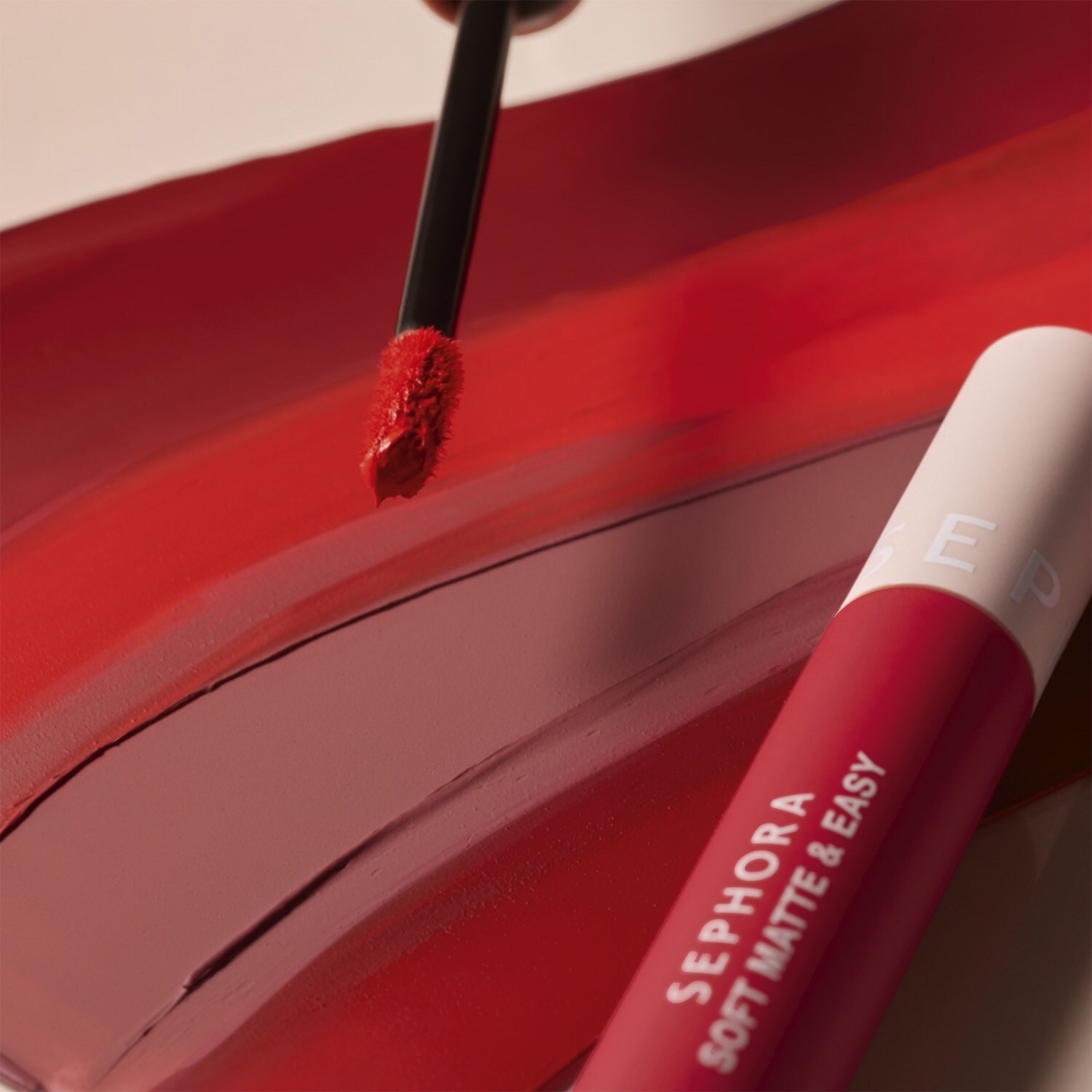 SOFT MATTE & EASY (LABIAL MATTE PARA LABIOS)